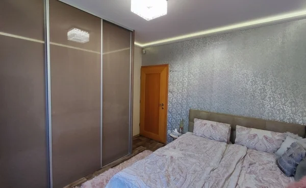 Nyíregyháza, Oros kivezető részén 3 szoba+ nappalis kiváló állapotú családi ház eladó!